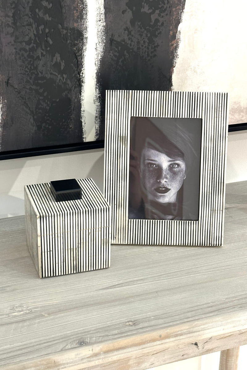 Banderet Stripe Photo Frame - 5 x 7