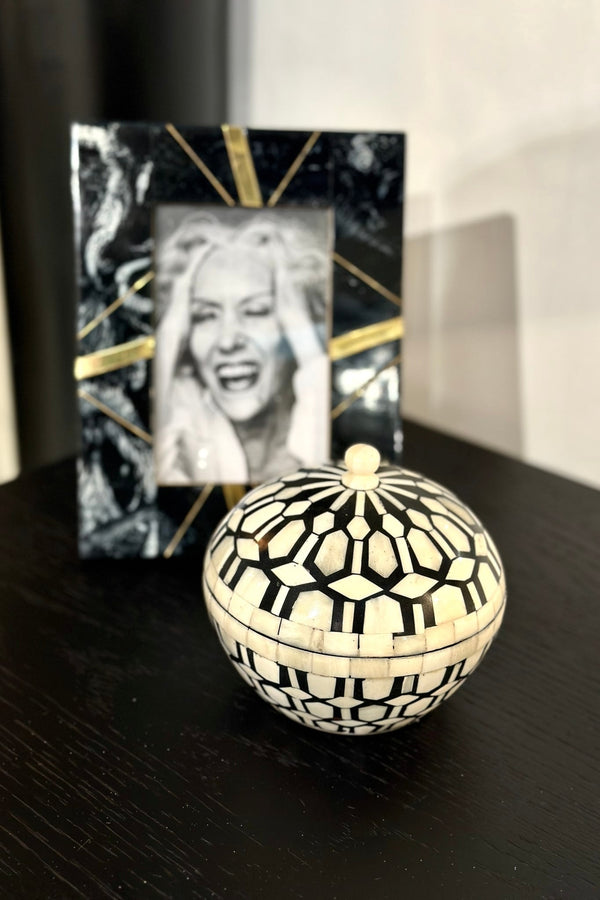 Lakalol Round Inlay Box - Black and White - Paula Ryan