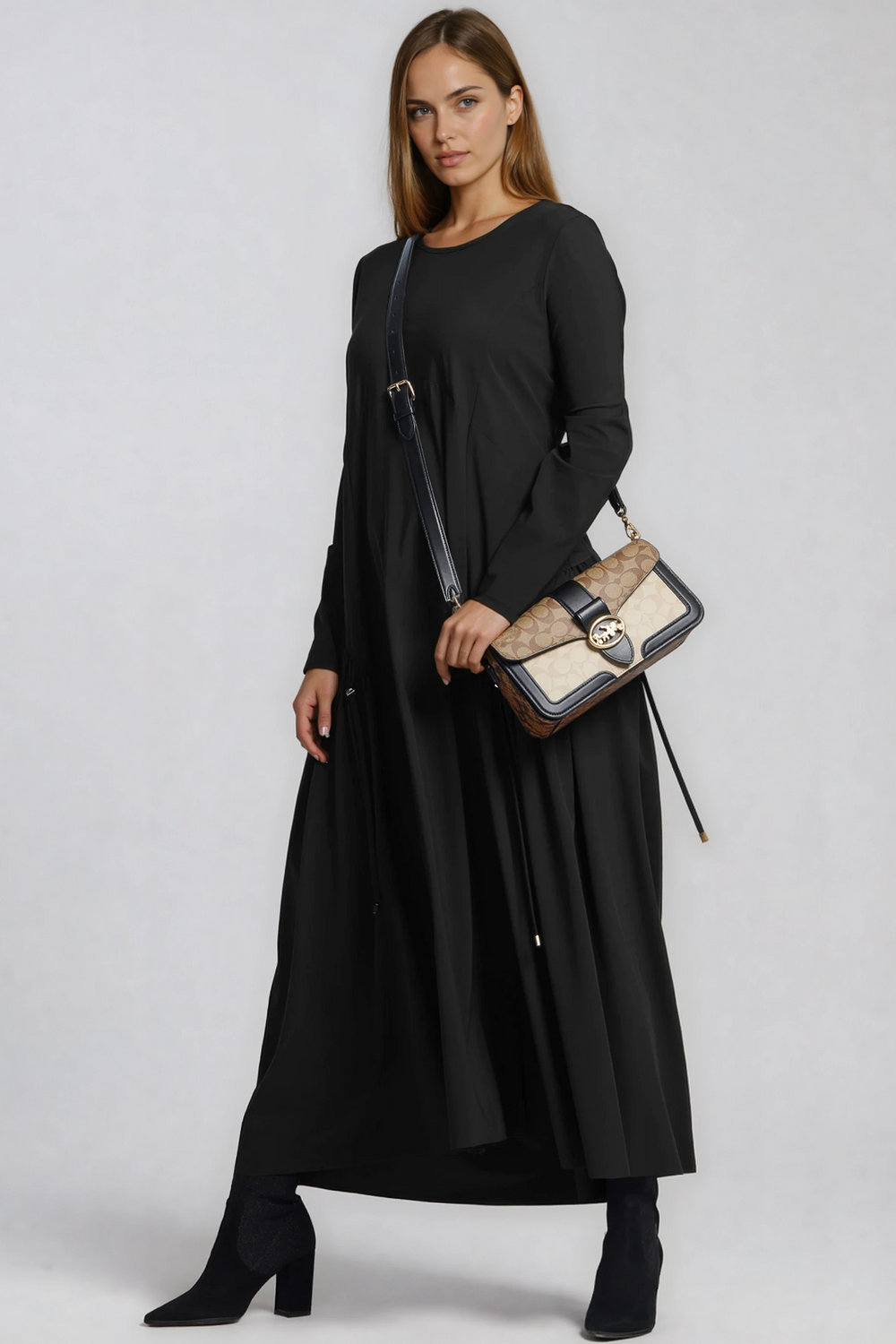 PAULA RYAN Long Sleeve Arched Front Dress - Black