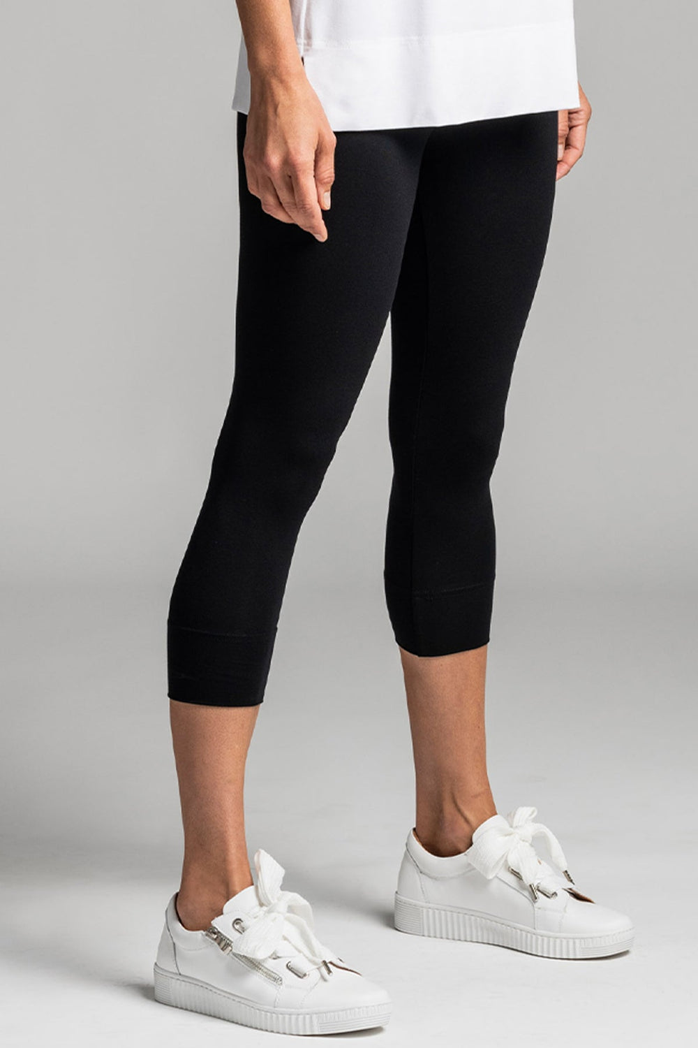 PAULA RYAN Capri Legging - Black EcoVero