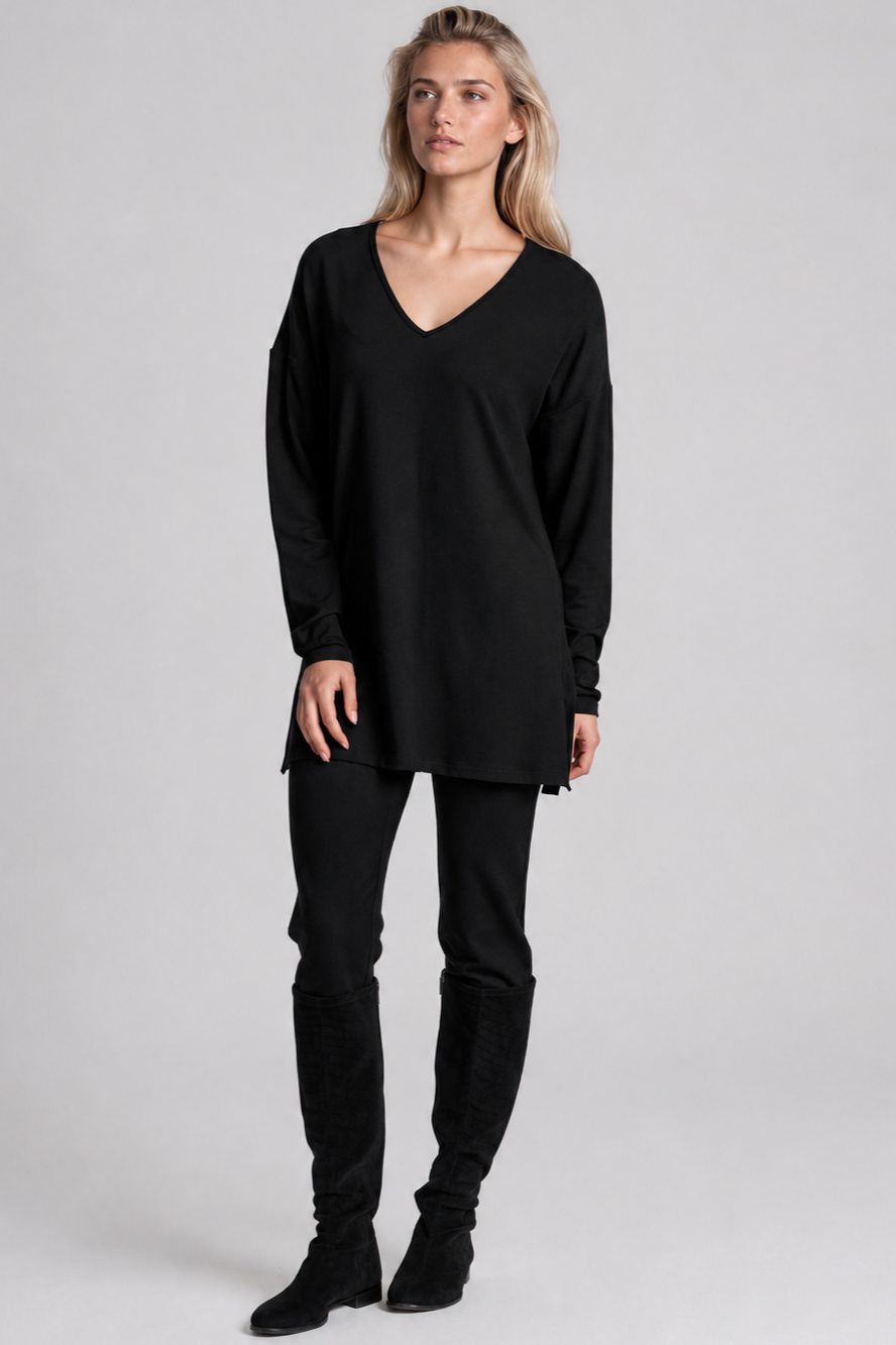 PAULA RYAN Relaxed V-Neck Tunic - Black Merino