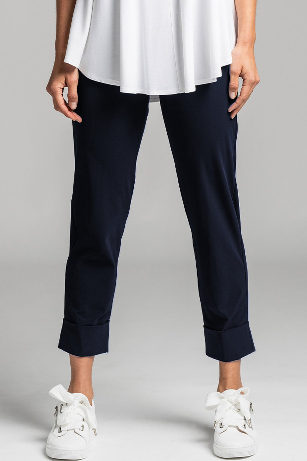 PAULA RYAN ESSENTIALS Slouched Cuffed Pant - Classic Microjersey